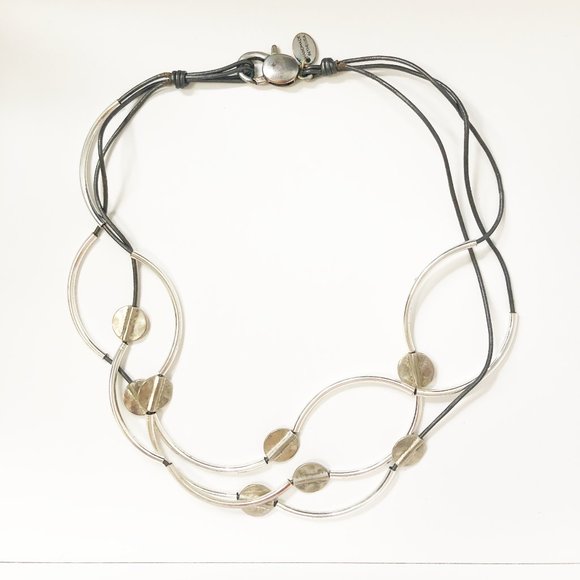 ⭐️HOST PICK⭐️ Lizzy James Handmade Silver Metallic Necklacebracelet - Picture 6 of 6